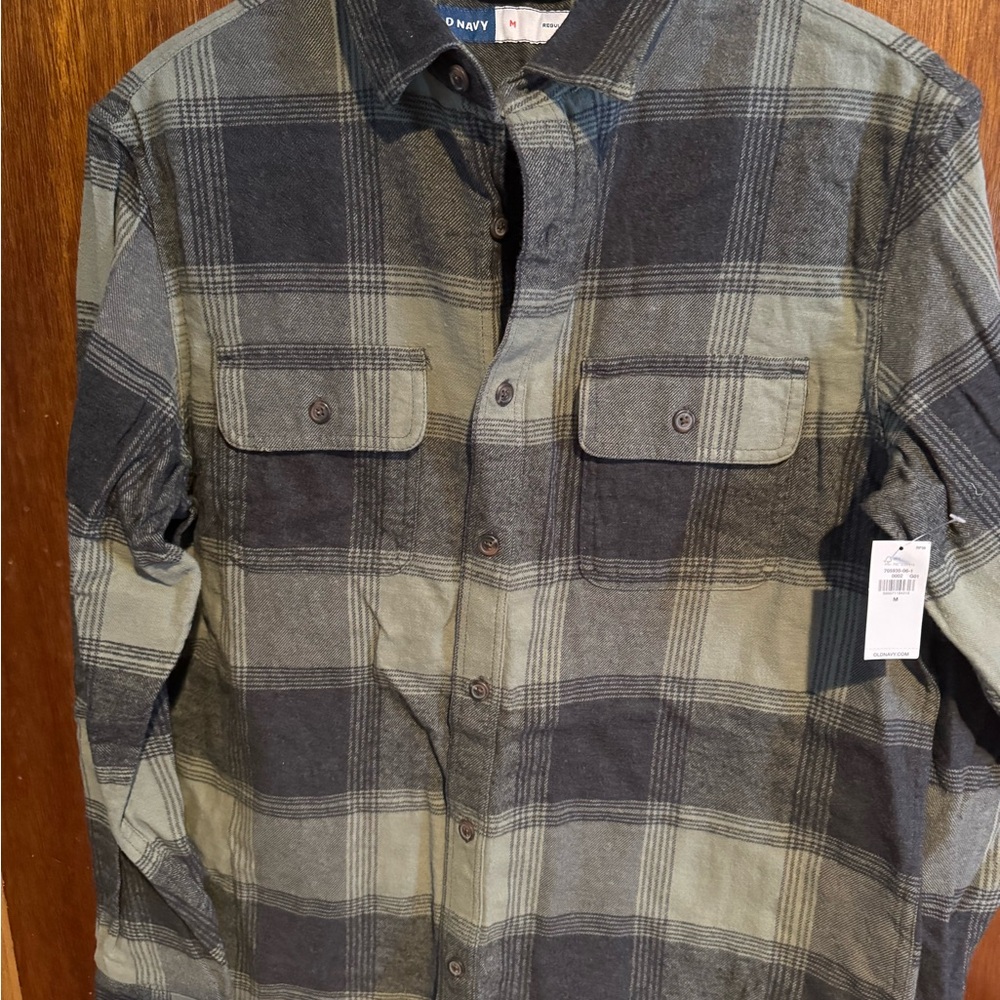 Old Navy Men's Olive and Charcoal Plaid Shirt